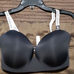 T-Shirt lightly lined wireless bra